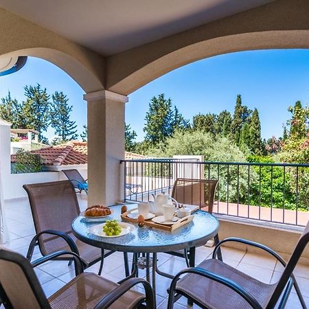 Cozy Apartment In Paphos Beautiful Complex Екстериор снимка