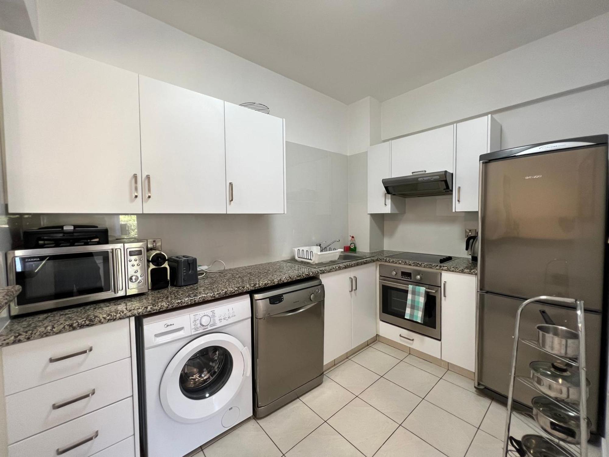 Cozy Apartment In Paphos Beautiful Complex Екстериор снимка